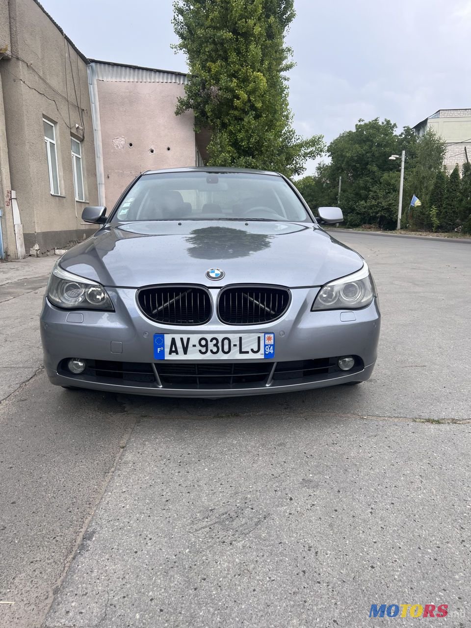 2004' BMW 5 Series photo #1