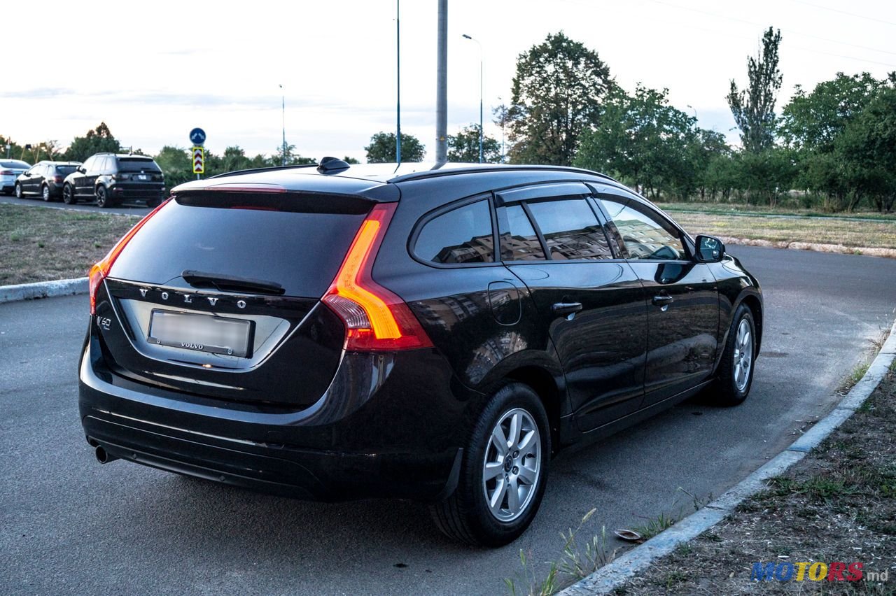 2014' Volvo V60 photo #4