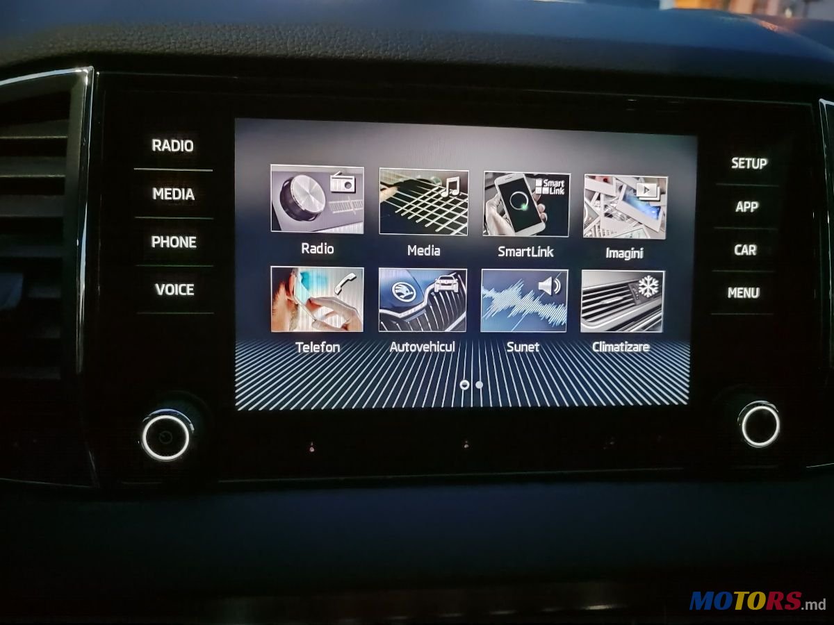 2018' Skoda Karoq photo #5