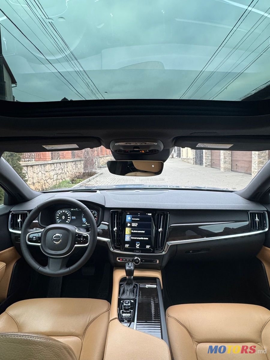 2018' Volvo S90 photo #6