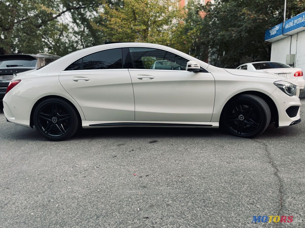 2013' Mercedes-Benz CLA photo #4