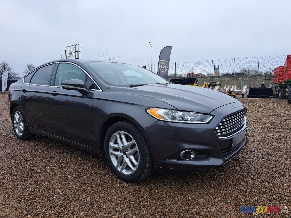 2014' Ford Fusion photo #4