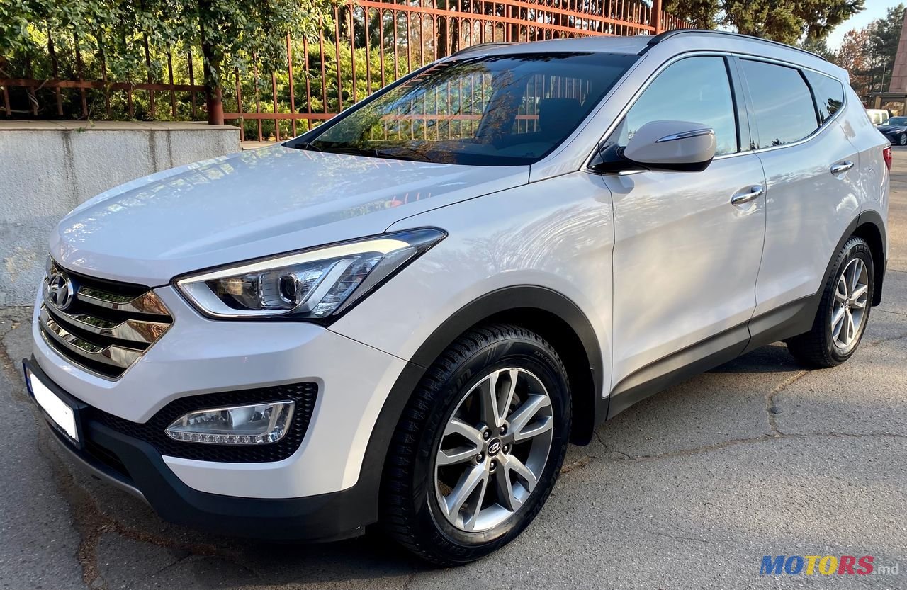 2014' Hyundai Santa Fe photo #1