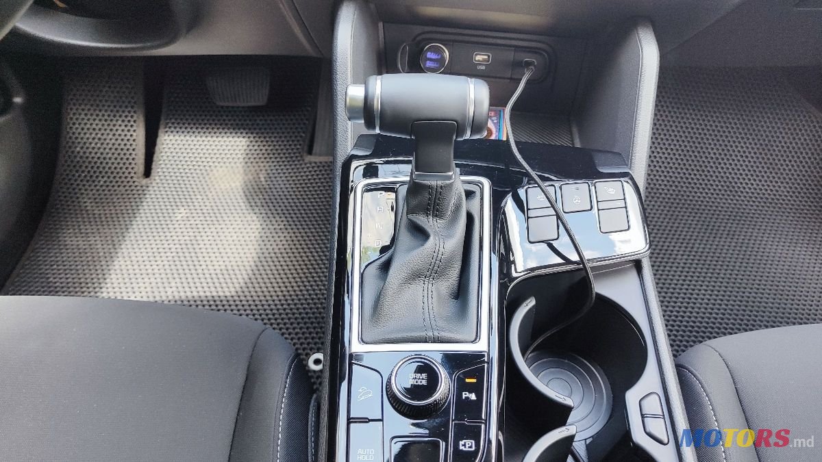 2022' Kia Sportage photo #6
