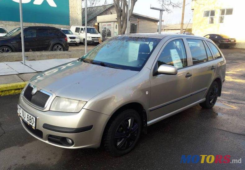 2006' Skoda Fabia photo #1