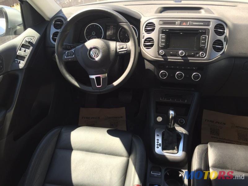 2013' Volkswagen Tiguan photo #5
