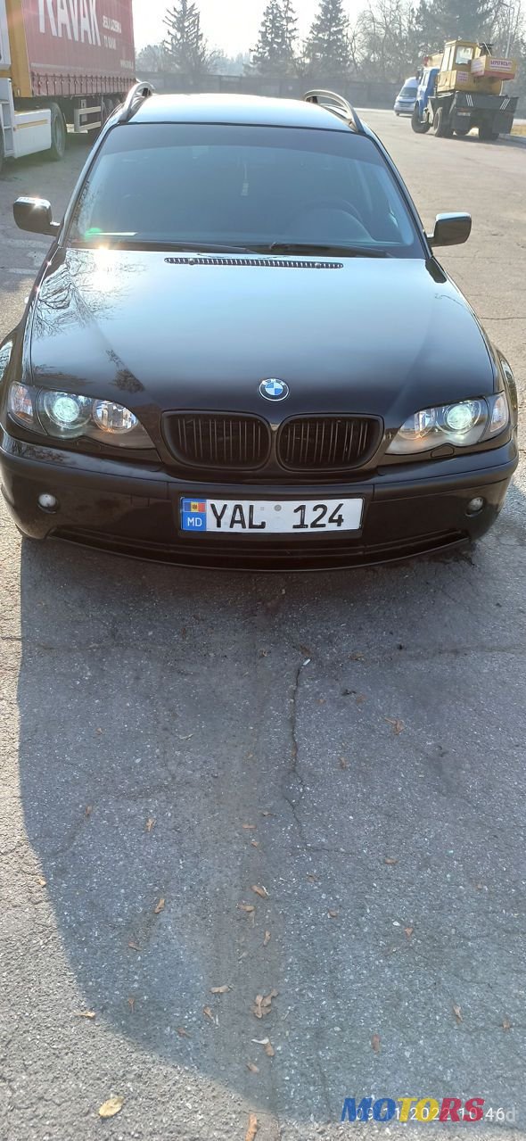 2004' BMW 3 Series photo #1