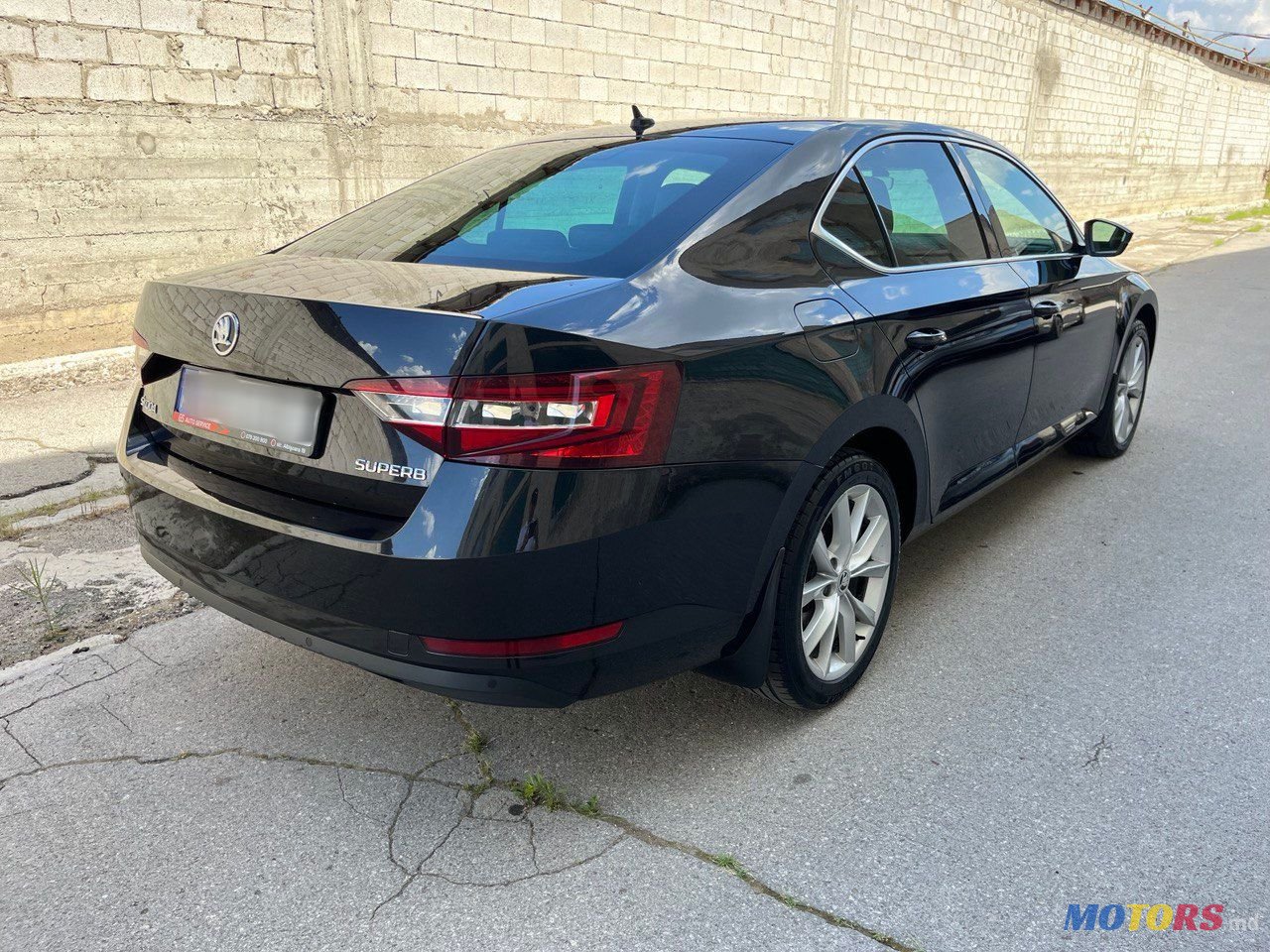 2016' Skoda Superb photo #4