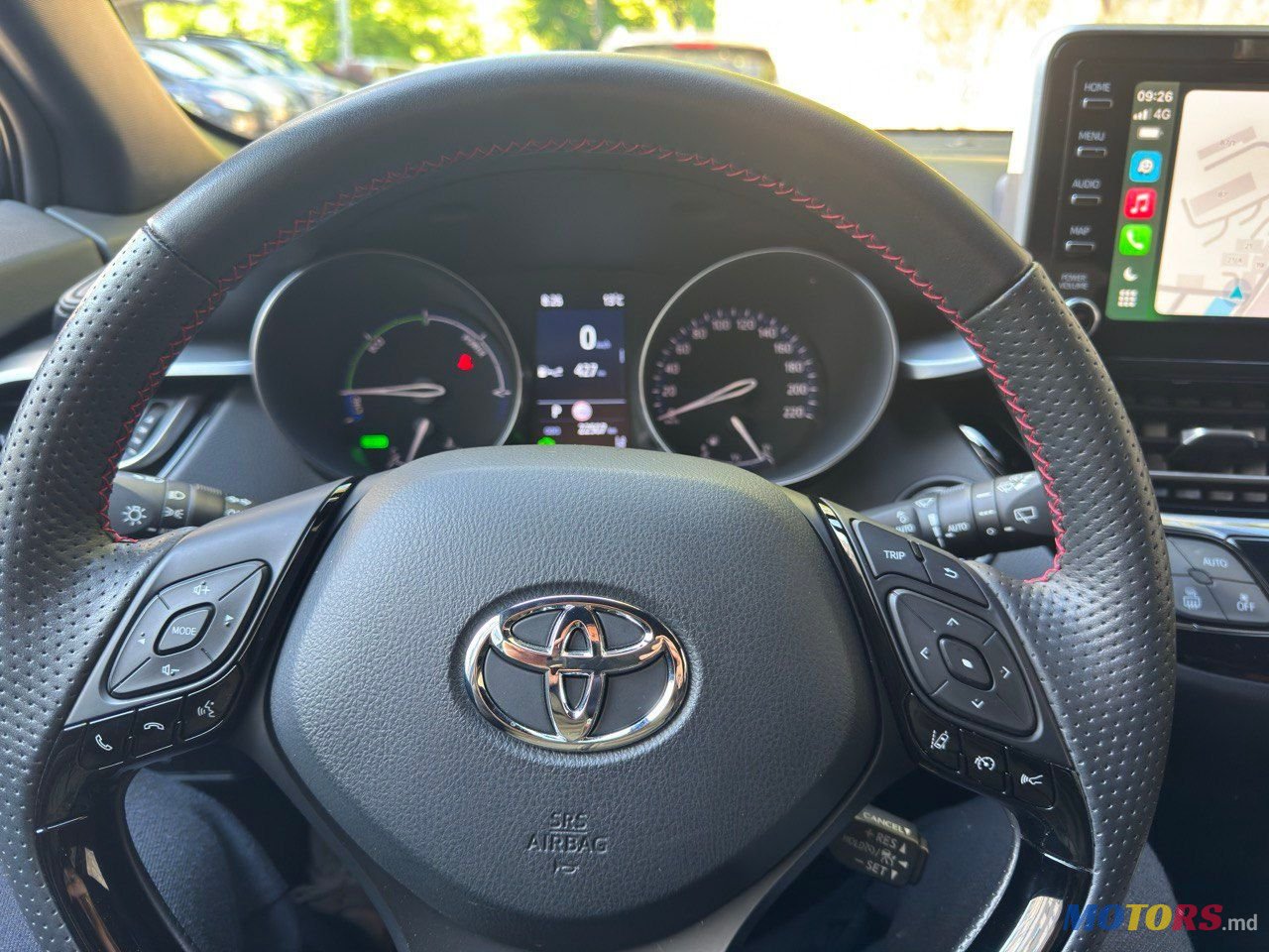 2022' Toyota C-HR photo #5