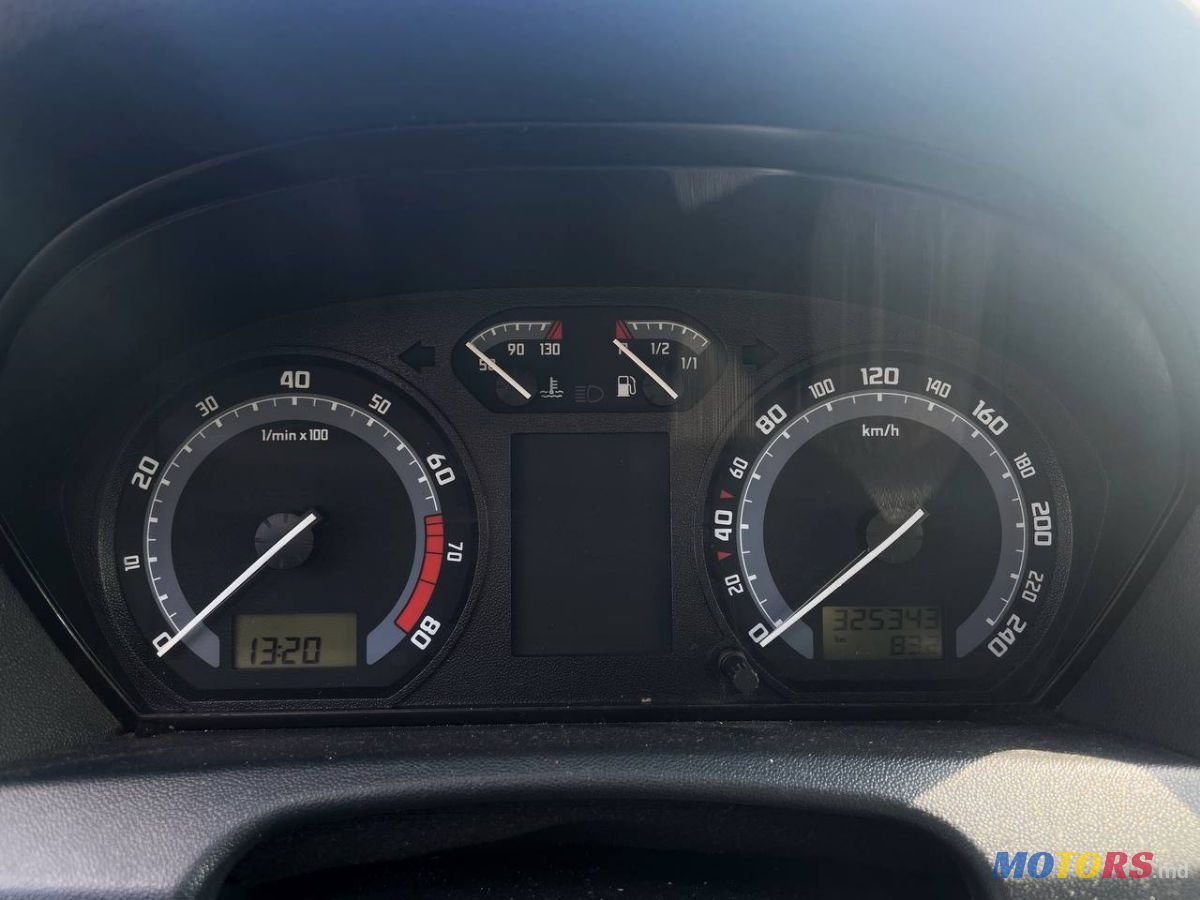 2005' Skoda Fabia photo #6