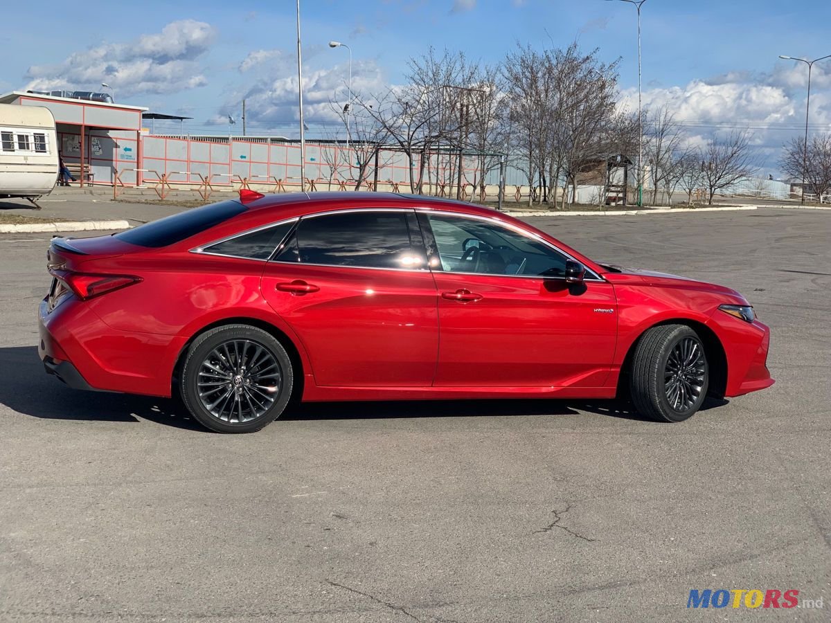 2020' Toyota Avalon photo #5