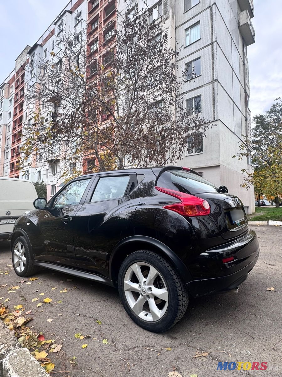 2012' Nissan Juke photo #3