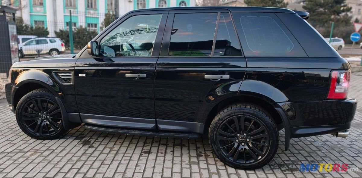 2010' Land Rover Range Rover Sport photo #3