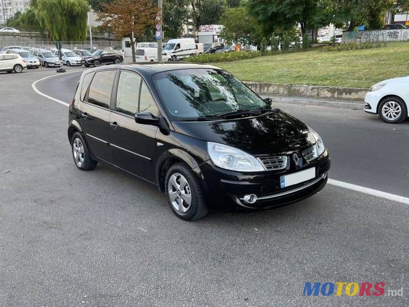 2008' Renault Scenic photo #1