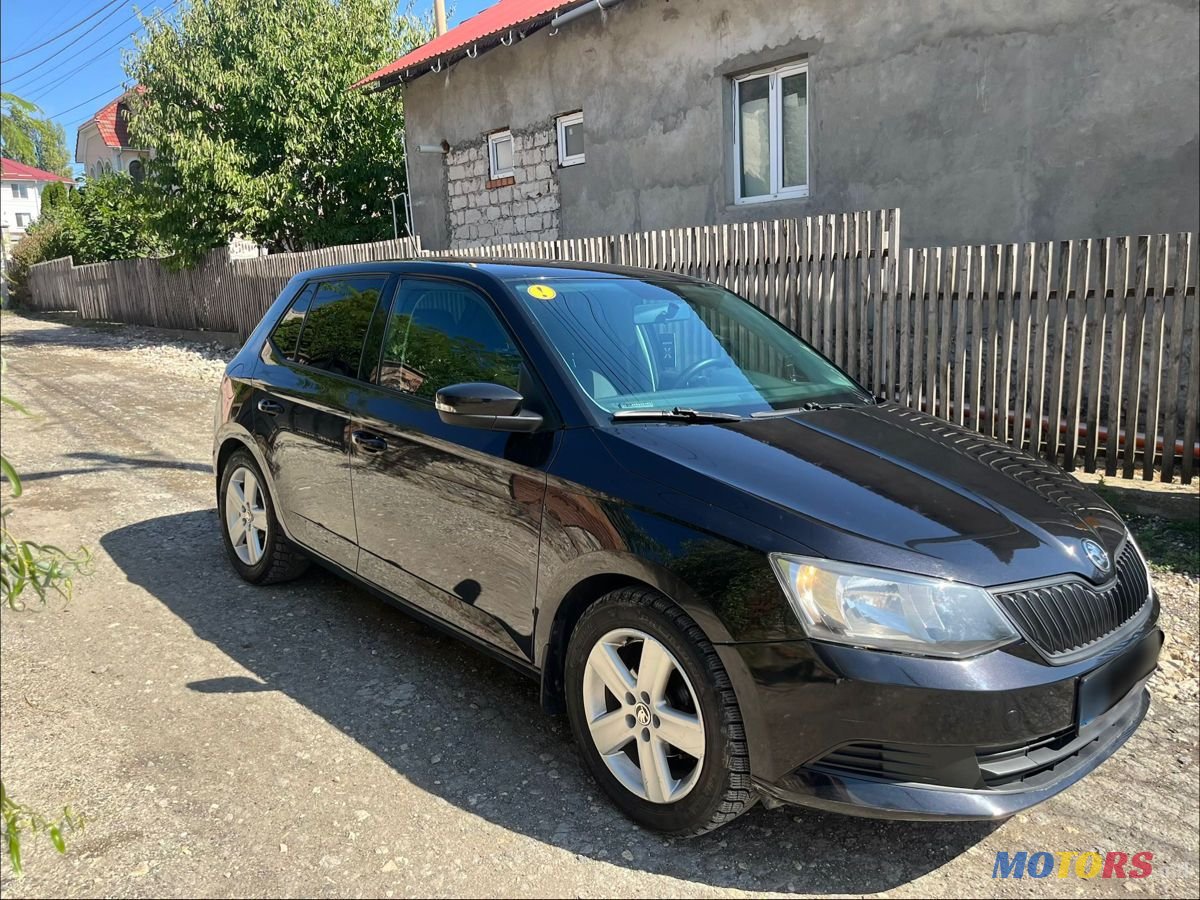 2015' Skoda Fabia photo #3