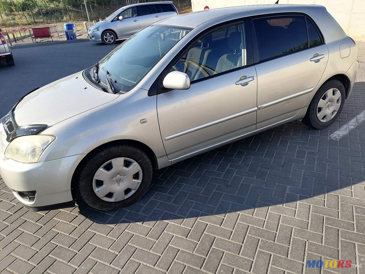 2004' Toyota Corolla photo #5