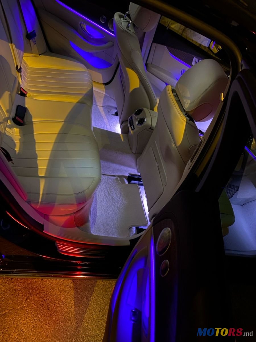 2017' Mercedes-Benz E-Class photo #3