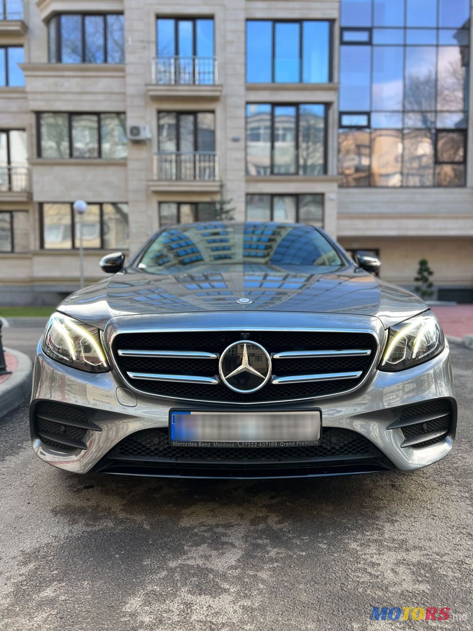 2017' Mercedes-Benz E Класс photo #1