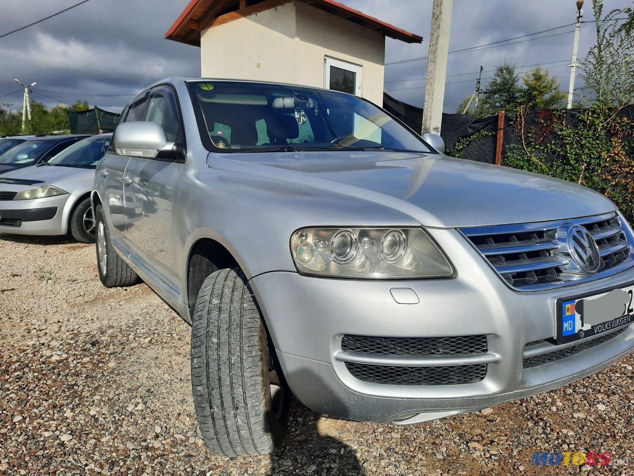 2005' Volkswagen Touareg photo #1