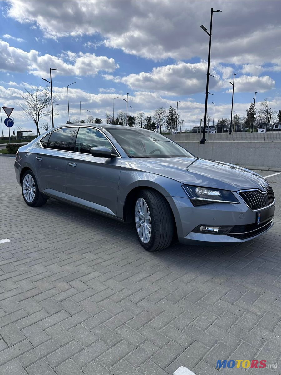 2017' Skoda Superb photo #2