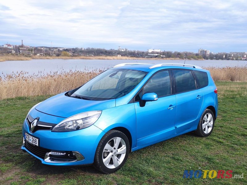 2014' Renault Grand Scenic photo #1