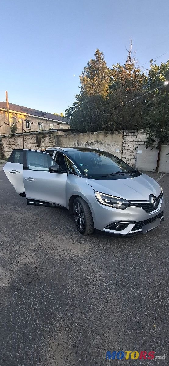 2018' Renault Grand Scenic photo #6