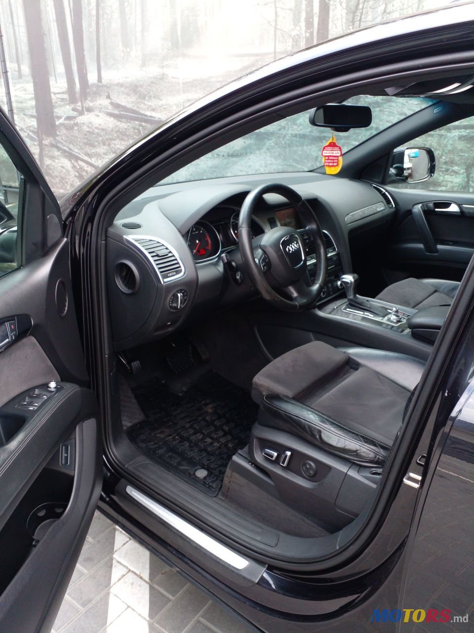 2009' Audi Q7 photo #2