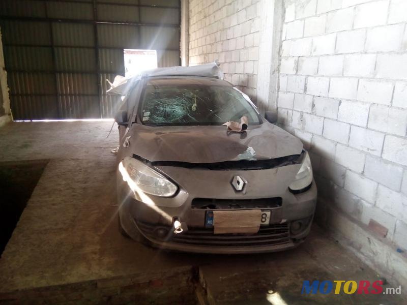 2011' Renault Fluence photo #3