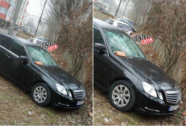 Răzbunare cruntă?! Parbrizul unui Mercedes-Benz din Chişinău a fost spart brutal cu o cărămidă