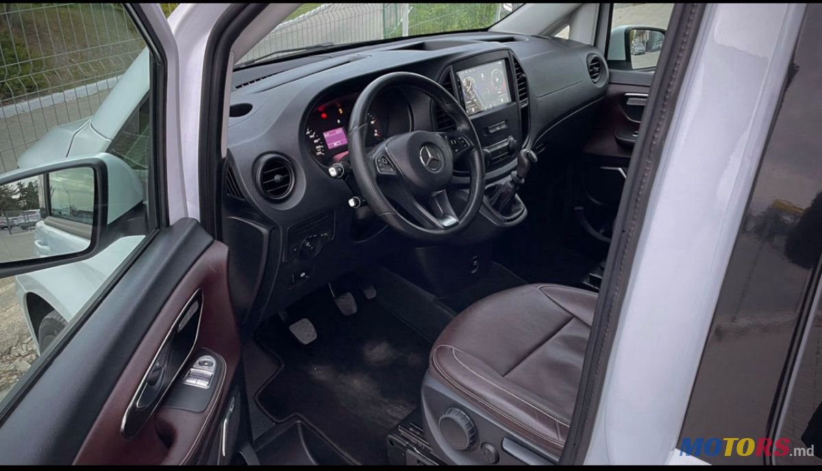 2017' Mercedes-Benz Vito photo #3