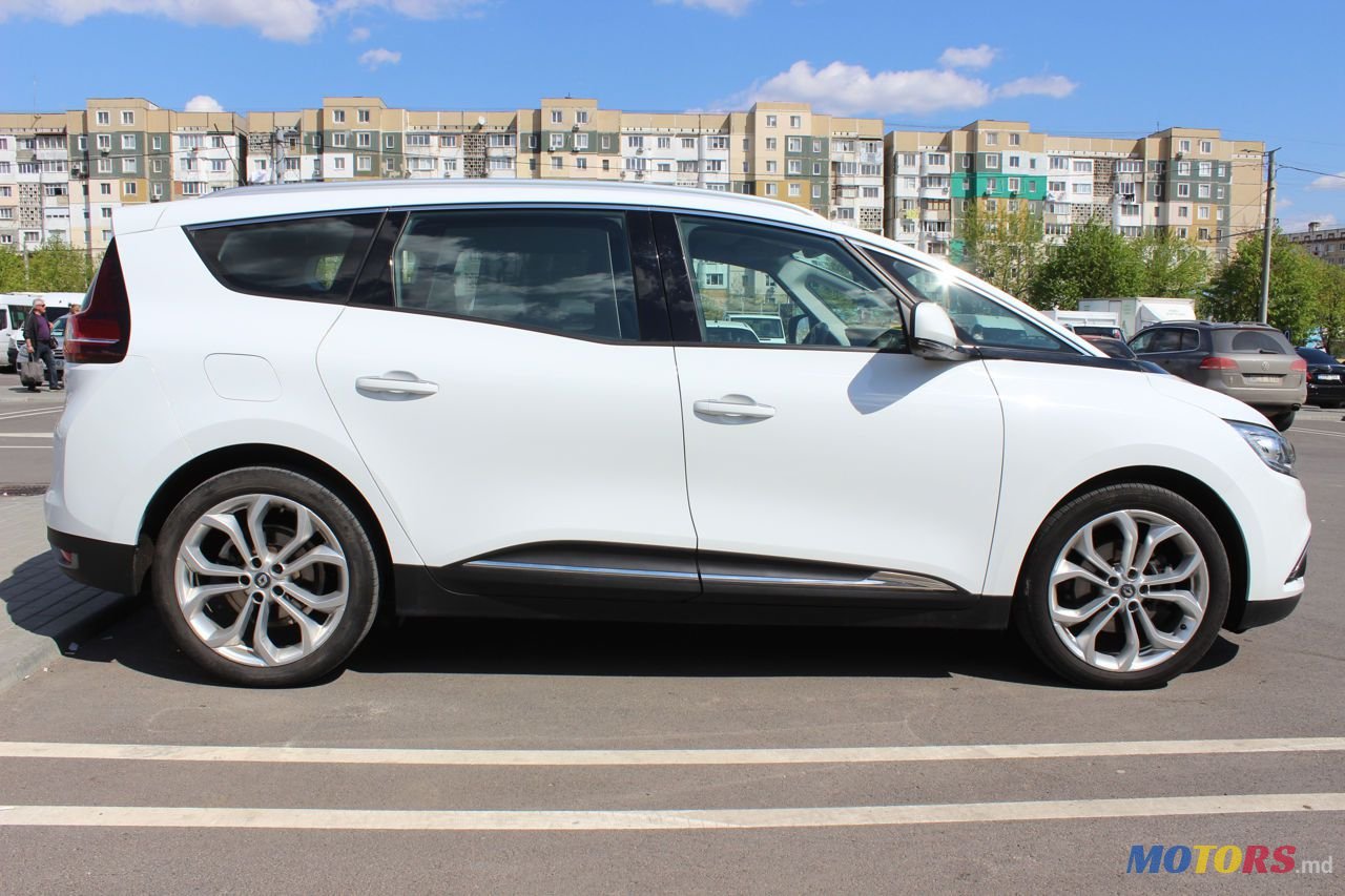 2017' Renault Grand Scenic photo #6