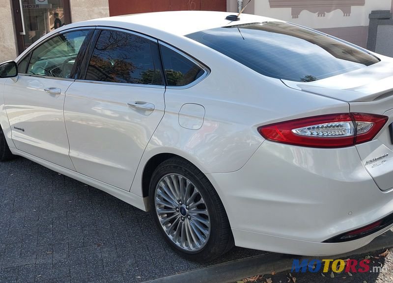 2014' Ford Fusion photo #3