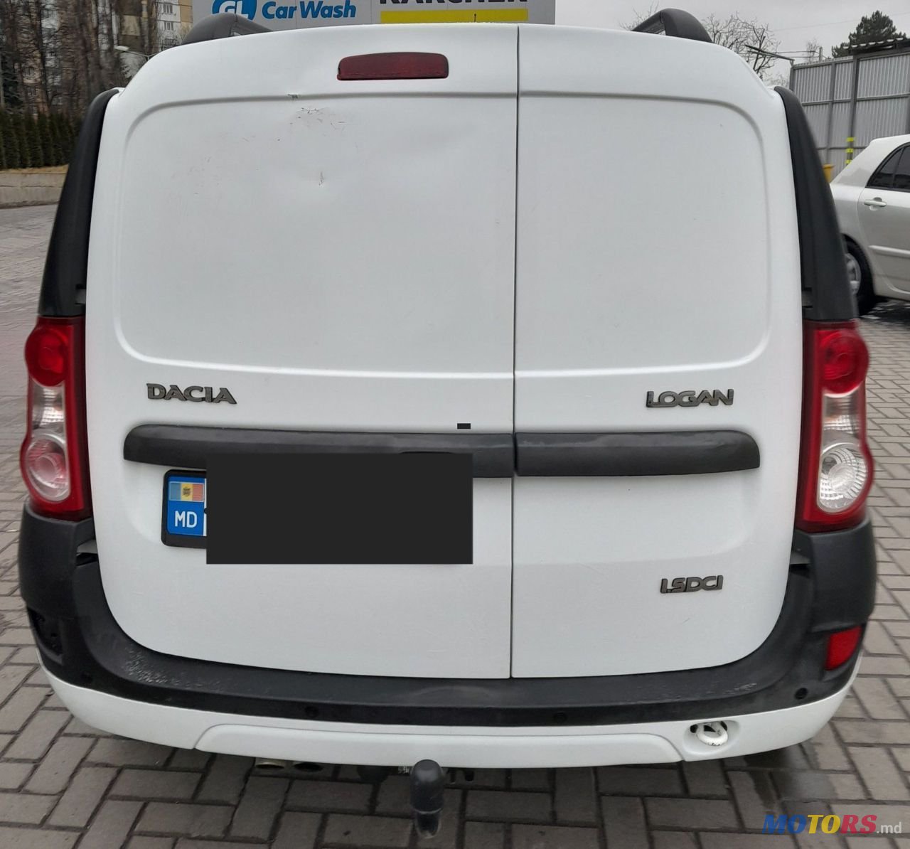 2012' Dacia Logan photo #2