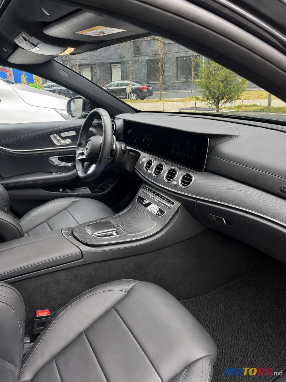 2020' Mercedes-Benz E-Class photo #6