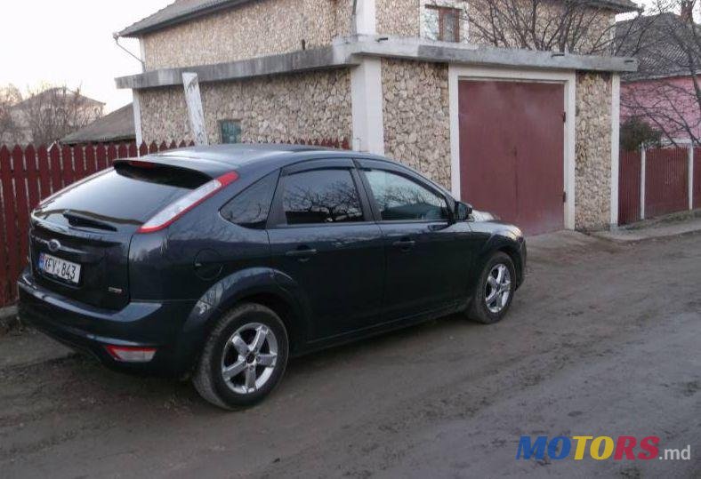 2008' Ford Focus photo #2