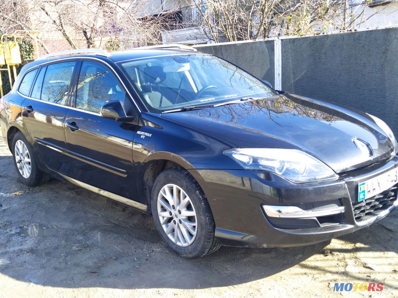 2015' Renault Laguna photo #2