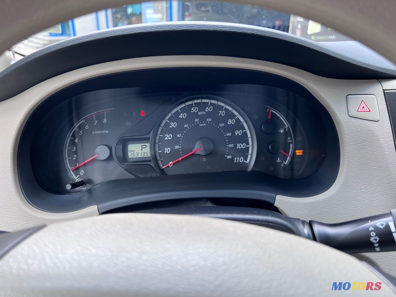 2011' Toyota Sienna photo #6