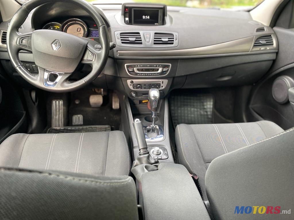 2014' Renault Megane photo #6