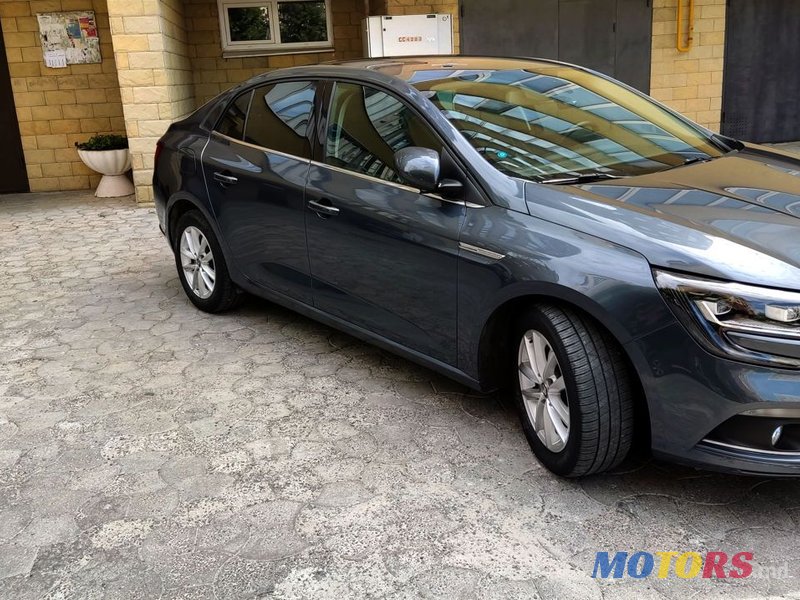 2019' Renault Megane photo #2