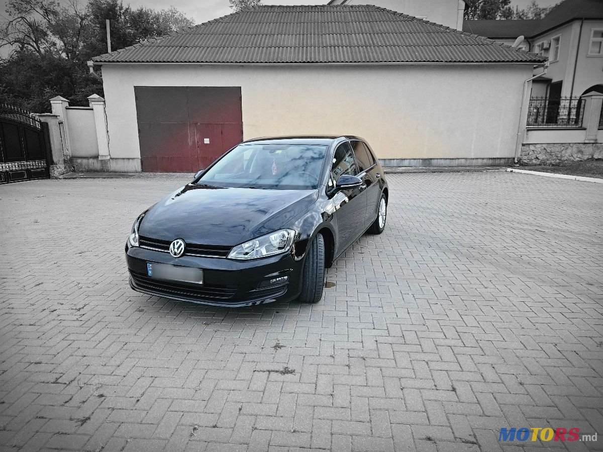 2014' Volkswagen Golf photo #6