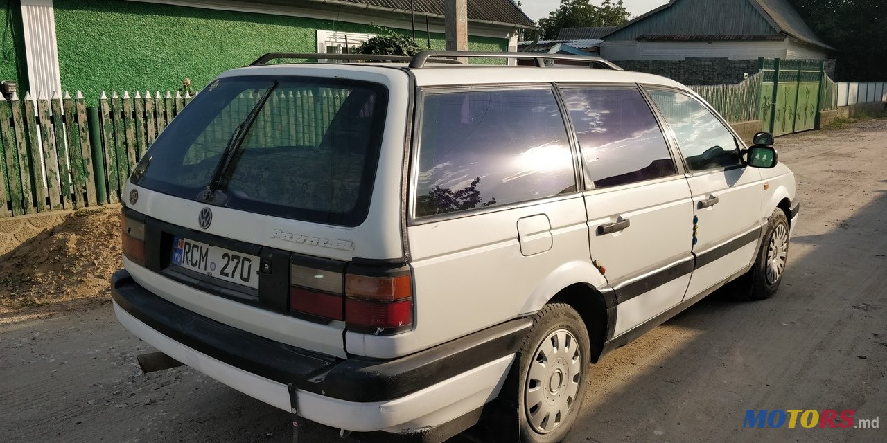 1992' Volkswagen Passat B3 photo #5