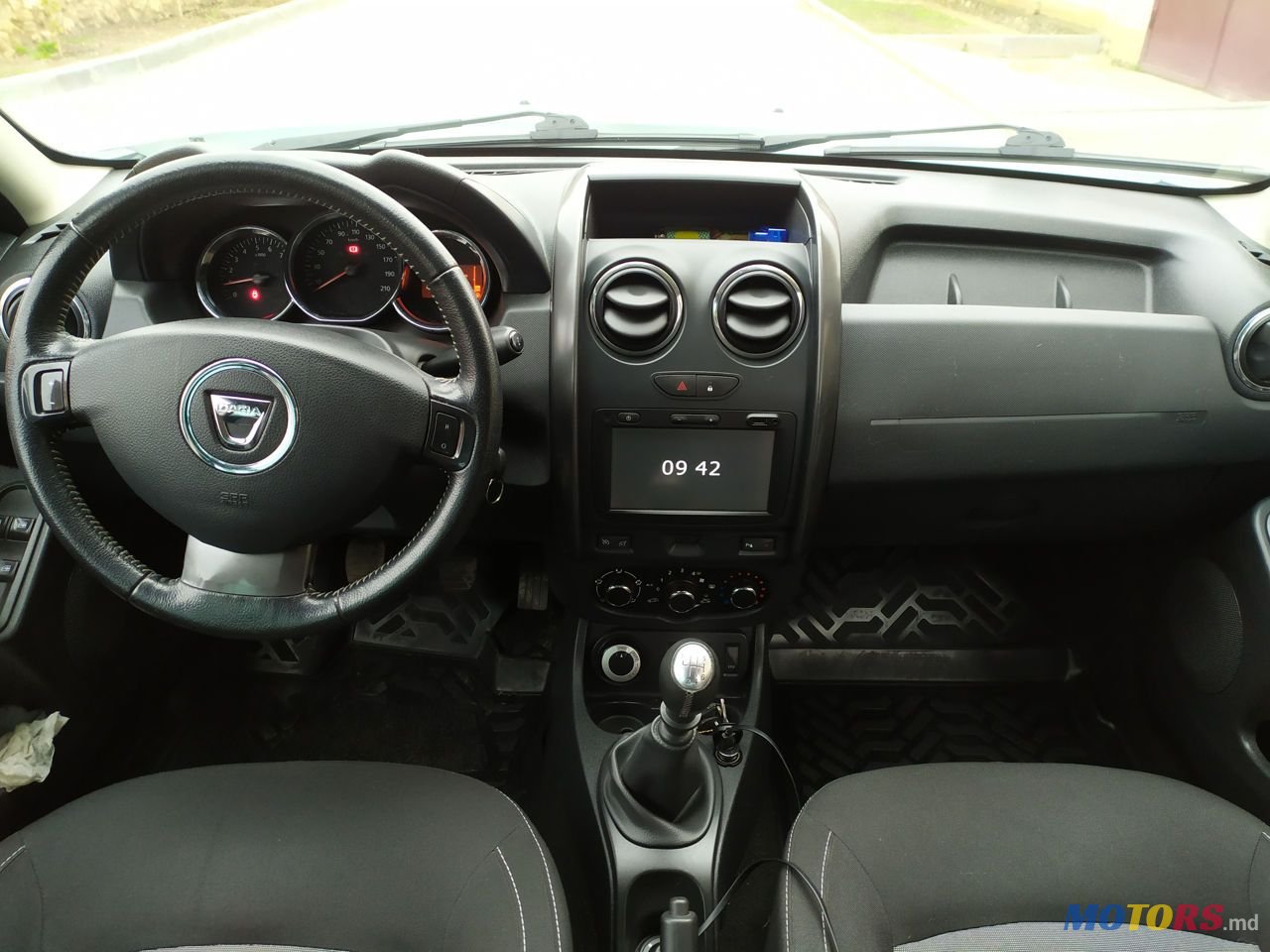 2016' Dacia Duster photo #3