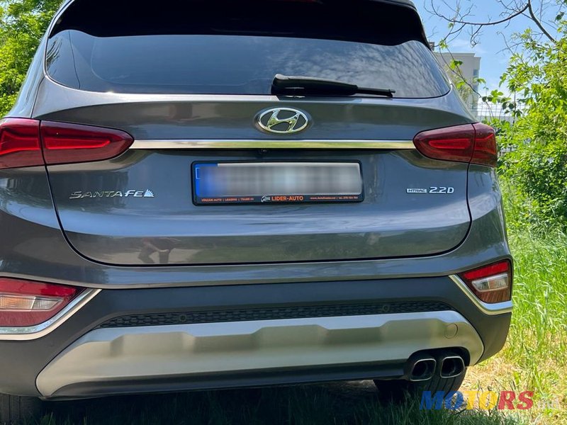 2018' Hyundai Santa Fe photo #4