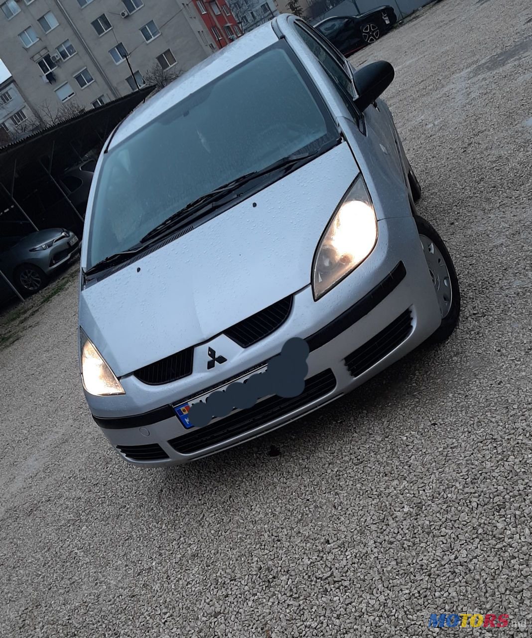 2008' Mitsubishi Colt photo #5