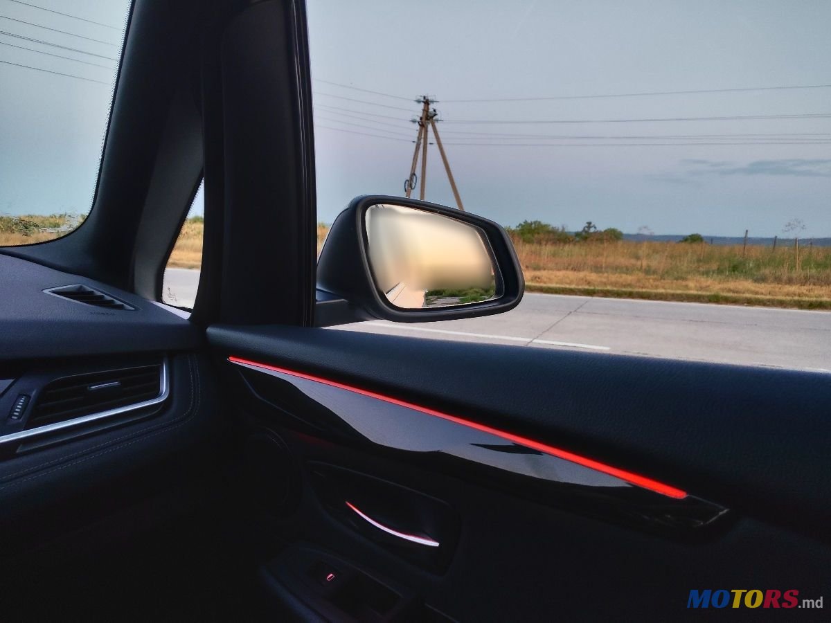 2019' BMW 2 Series Gran Tourer photo #4