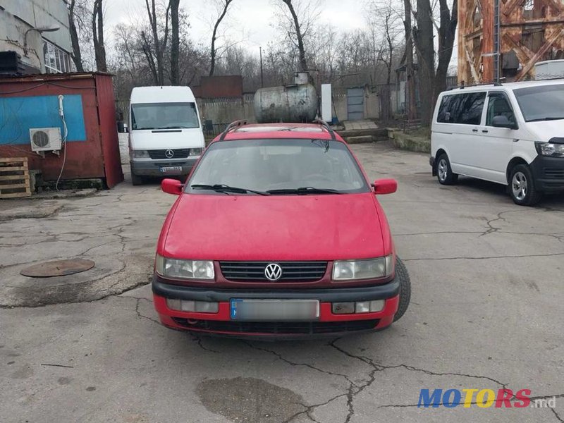 1996' Volkswagen Passat photo #2