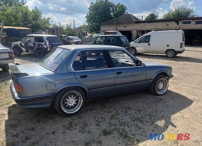 1984' BMW 3 photo #1
