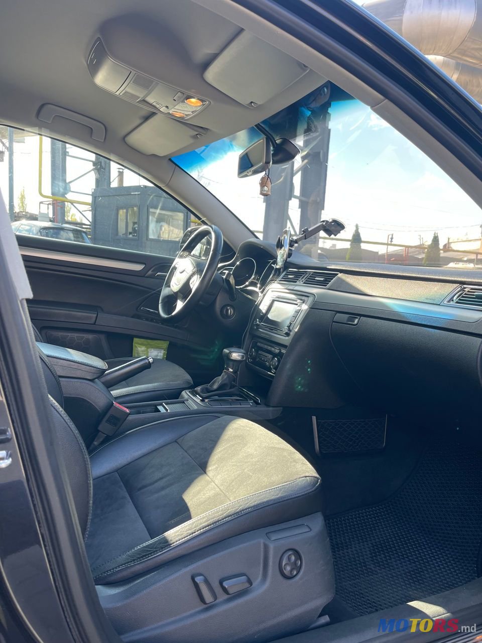 2008' Skoda Superb photo #1