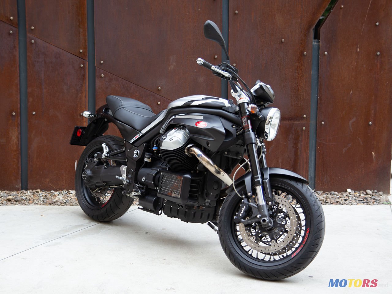 2013' Guzzi Griso 1200 8V SE photo #1