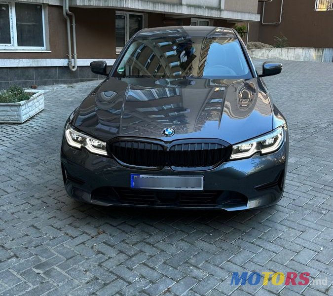 2020' BMW 3 Series photo #1